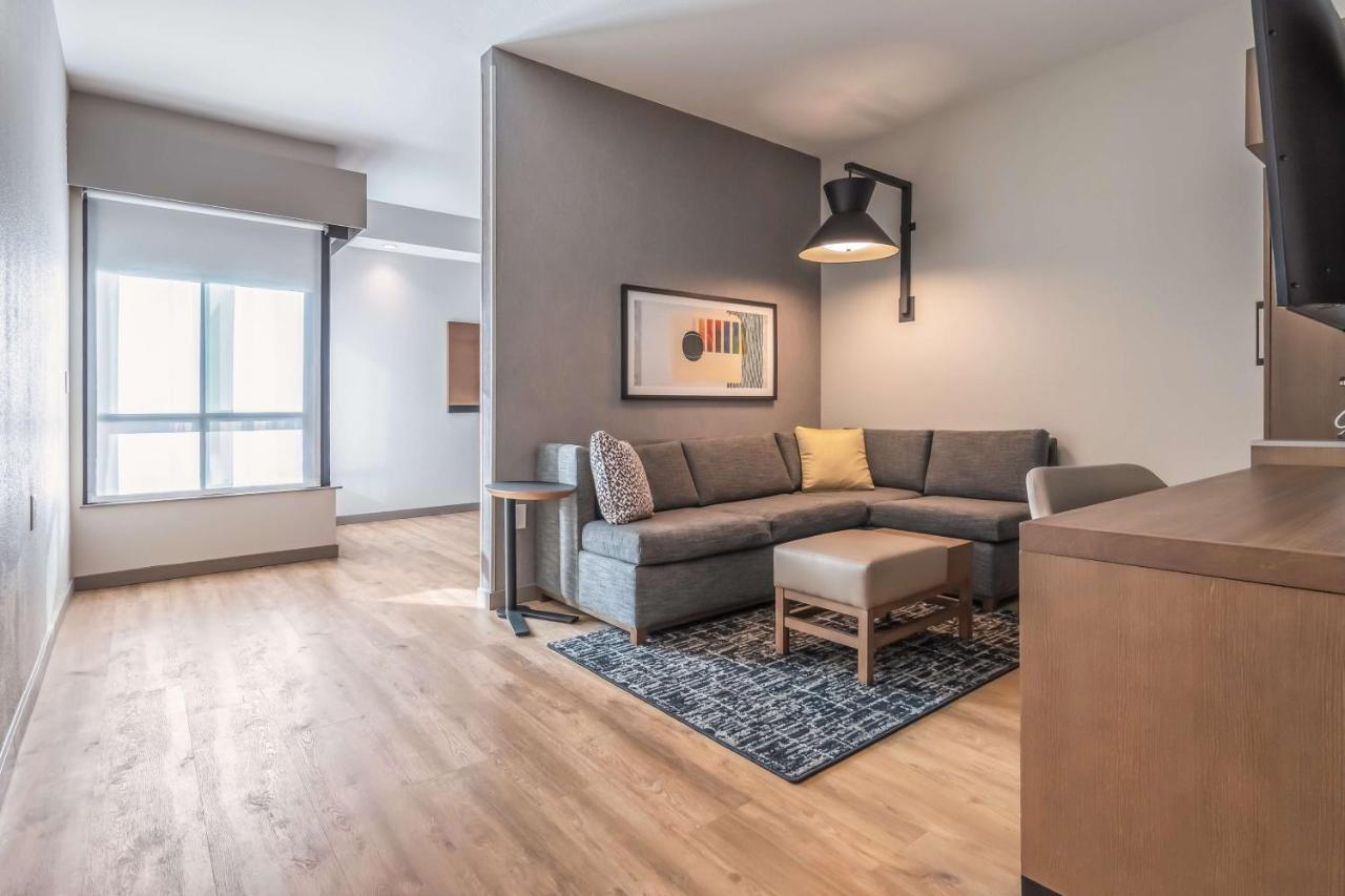 Hyatt Place Gainesville Downtown Экстерьер фото