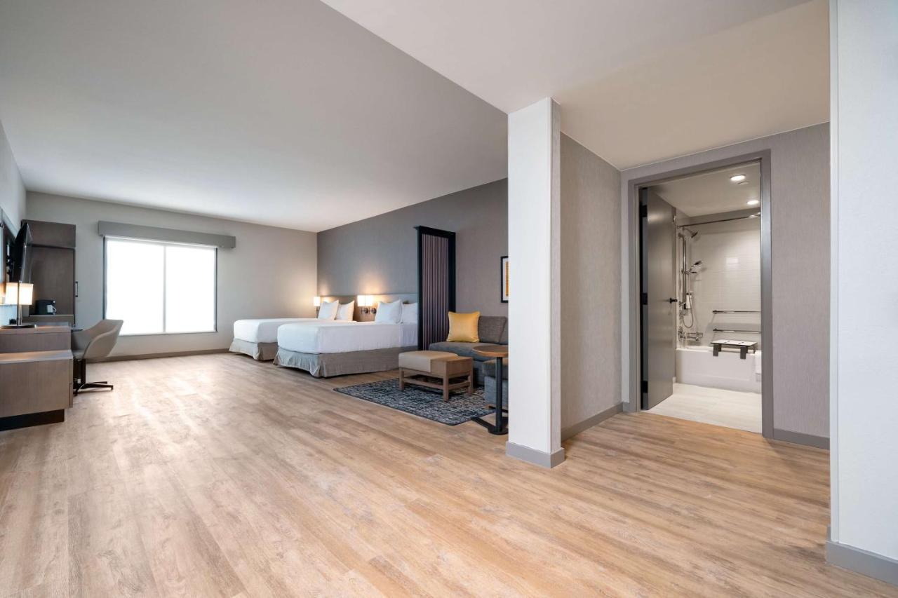 Hyatt Place Gainesville Downtown Экстерьер фото